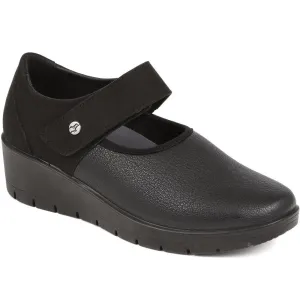 Casual Mary Jane Shoes - FLY38045 / 324 073