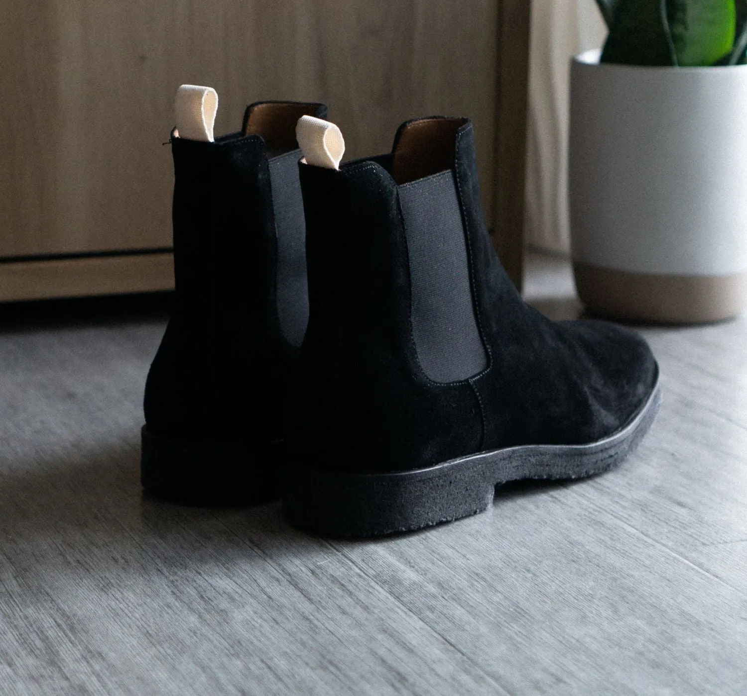 Chelsea Boot | Black Suede