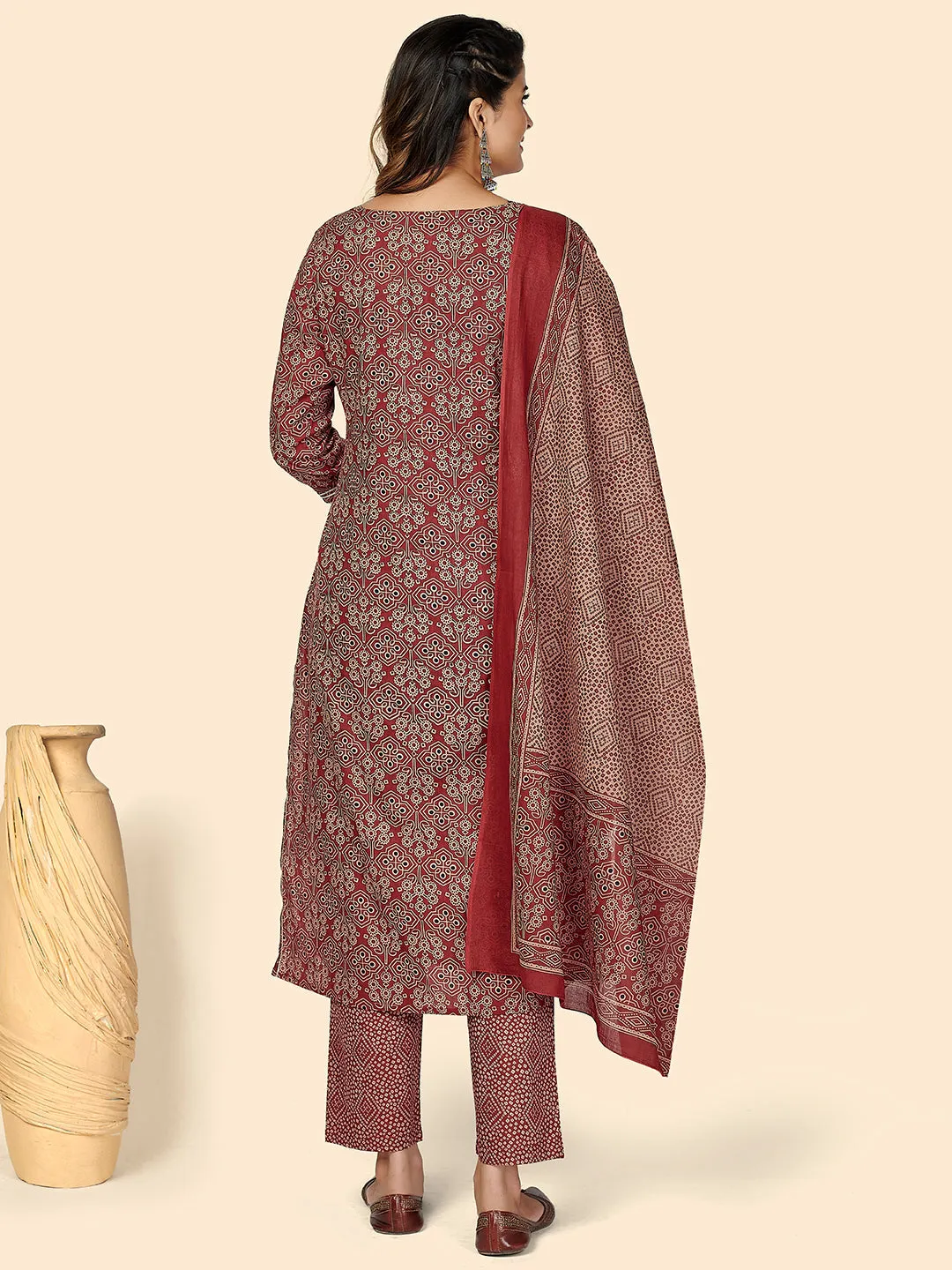 Women'S Embroidered & Sequience Work Straight Cotton Red Stitched Kurta Pant With Dupatta